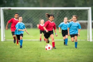 Homeschool vs Public School Sports: What Parents Need to Know